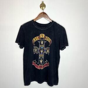 Bravado | Guns & Roses Graphic Band Tee